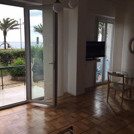 91 Promenade Des Anglais Le Stellamar Nice Buitenkant foto